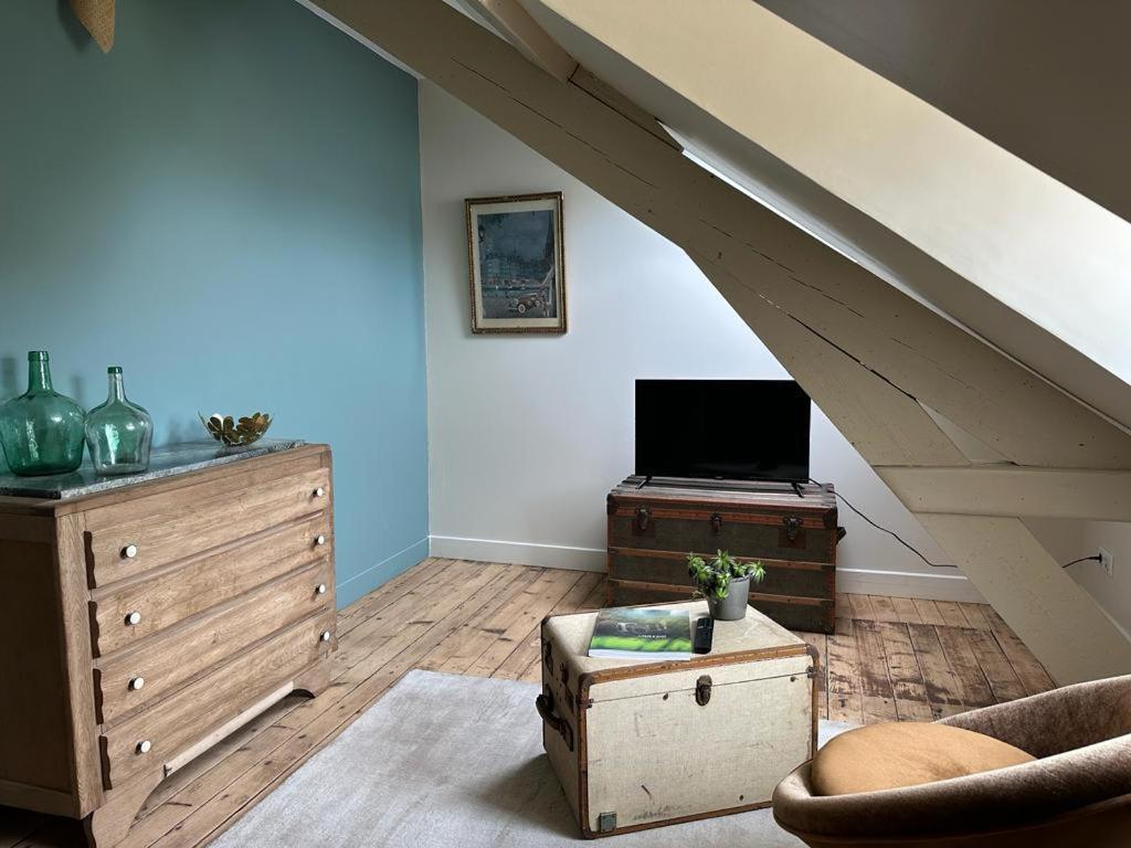 La Maison Du Tripot Honfleur Exteriör bild