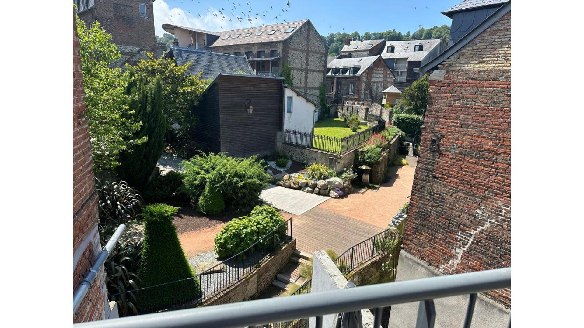 La Maison Du Tripot Honfleur Exteriör bild